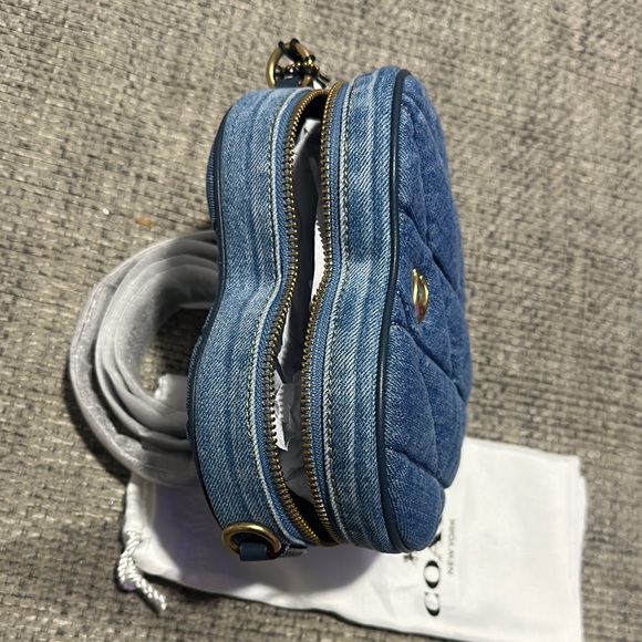 Heart-Shaped Quilted Denim Bag - Picture 3 of 8